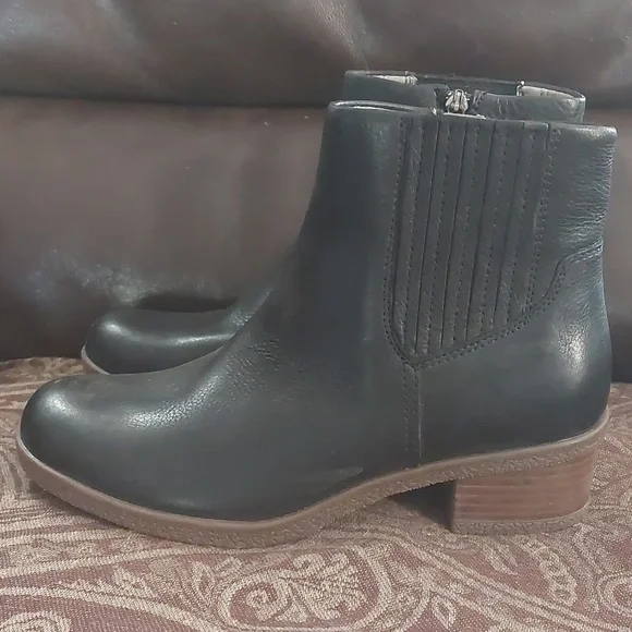 Dansko Black Leather Ankle Booties - Picture 3 of 7